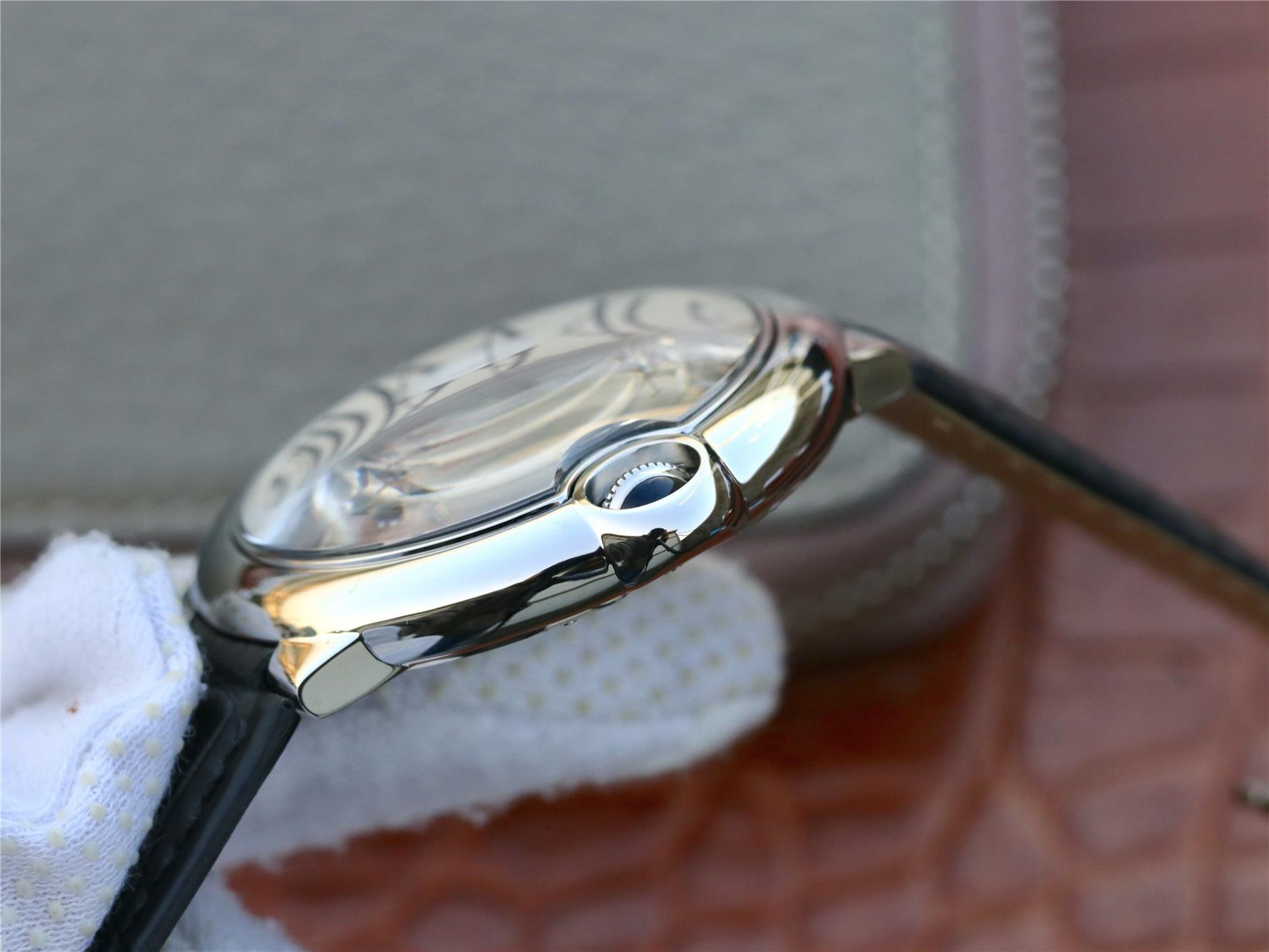 BALLON BLEU DATE 42 SILVER DIAL BLACK BRACELET