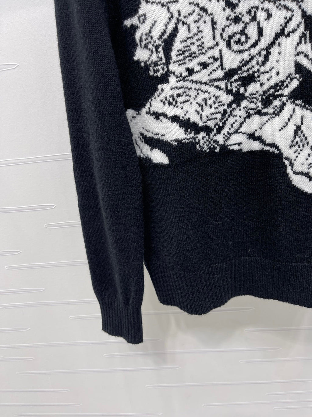BURBERRY 25S KNITTED SWEATER 288