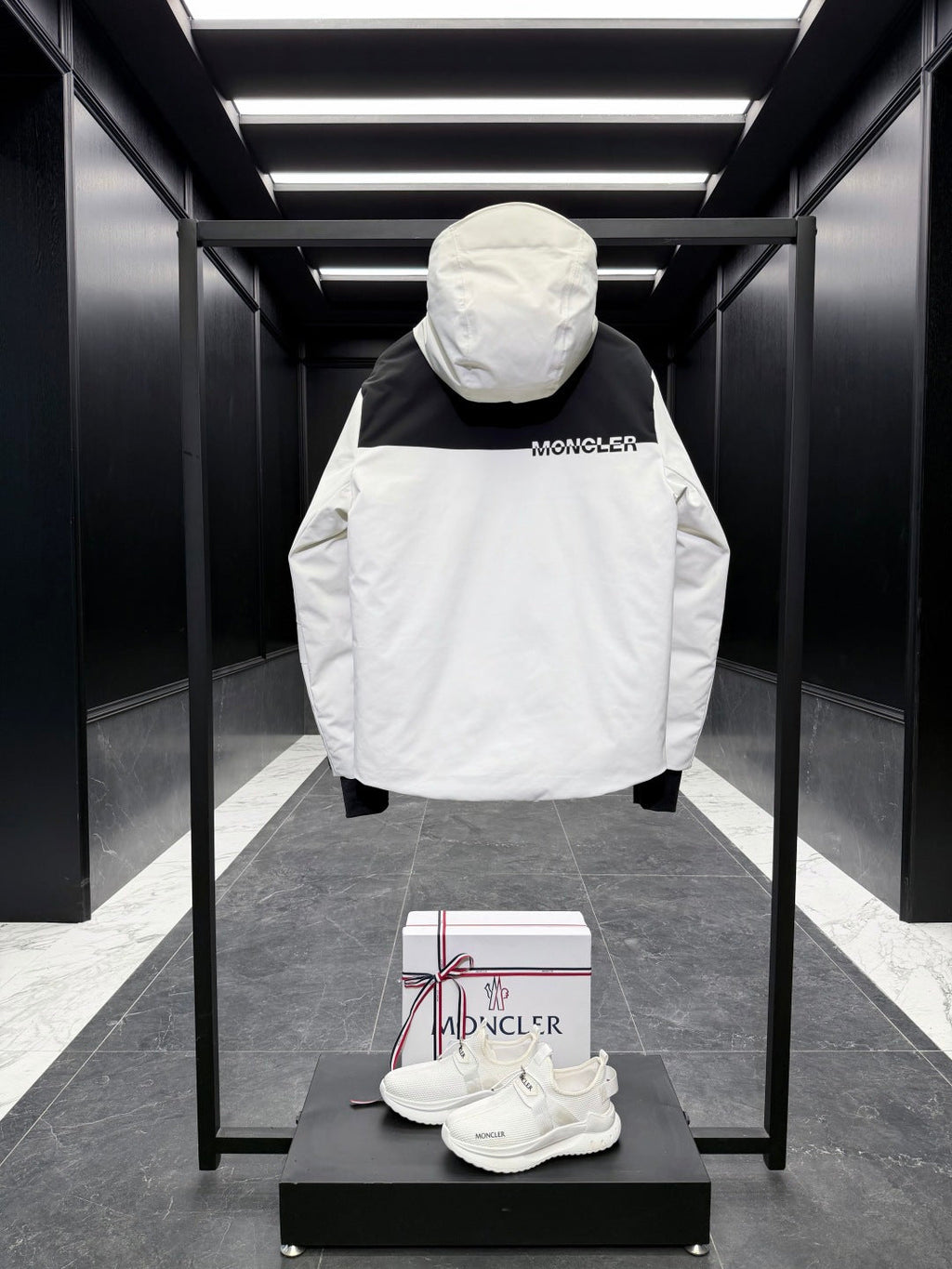 MONCLER 25S LUXURY DOWN JACKET 275