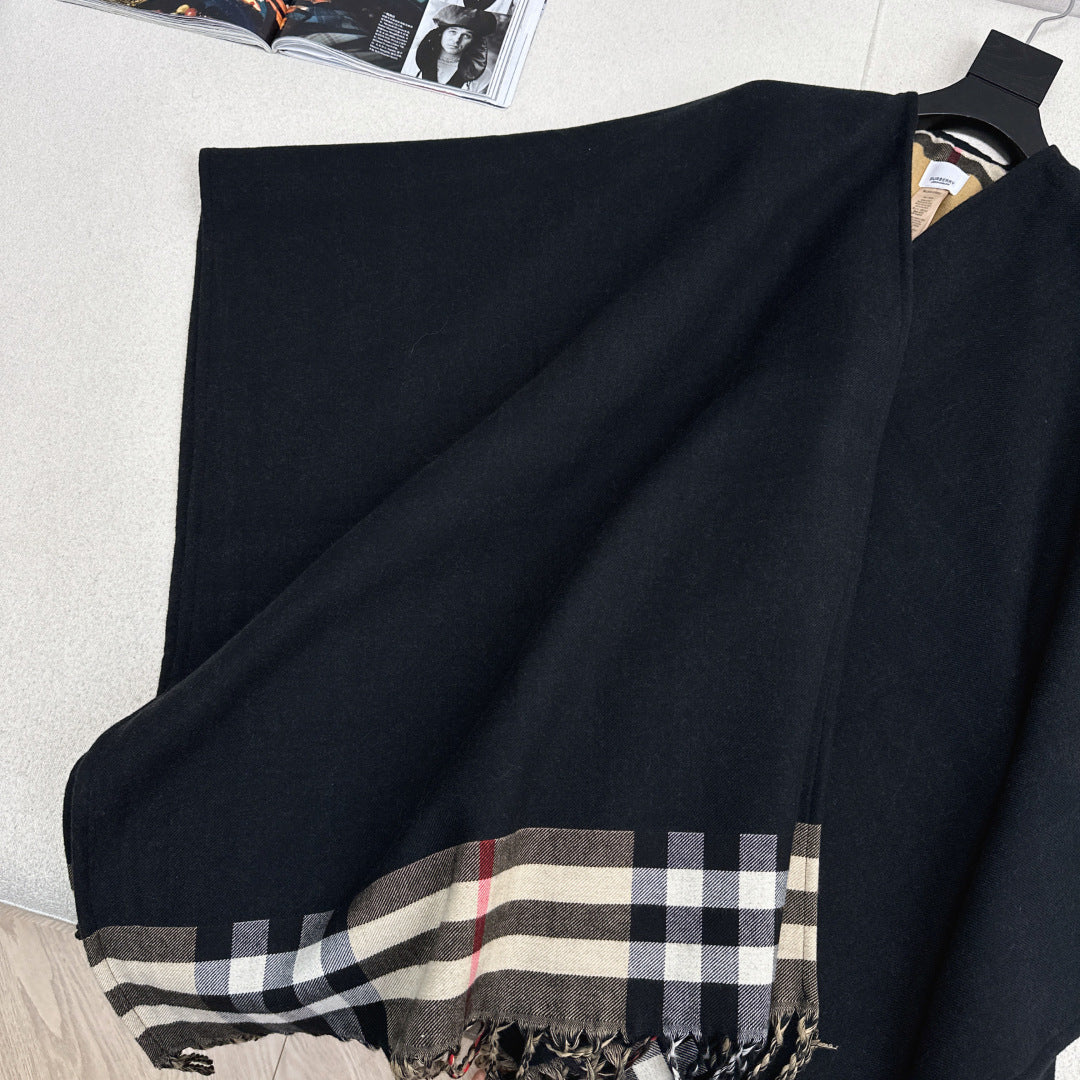 BURBERRY 25S PLAID KNITTED SCARF 127
