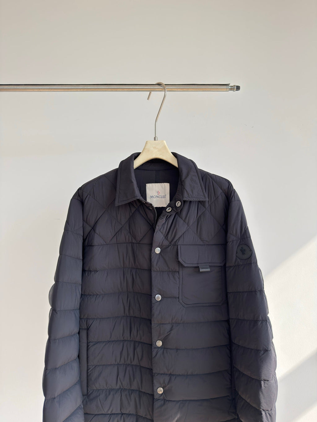 MONCLER 25S LIGHTWEIGHT DOWN JACKET 205