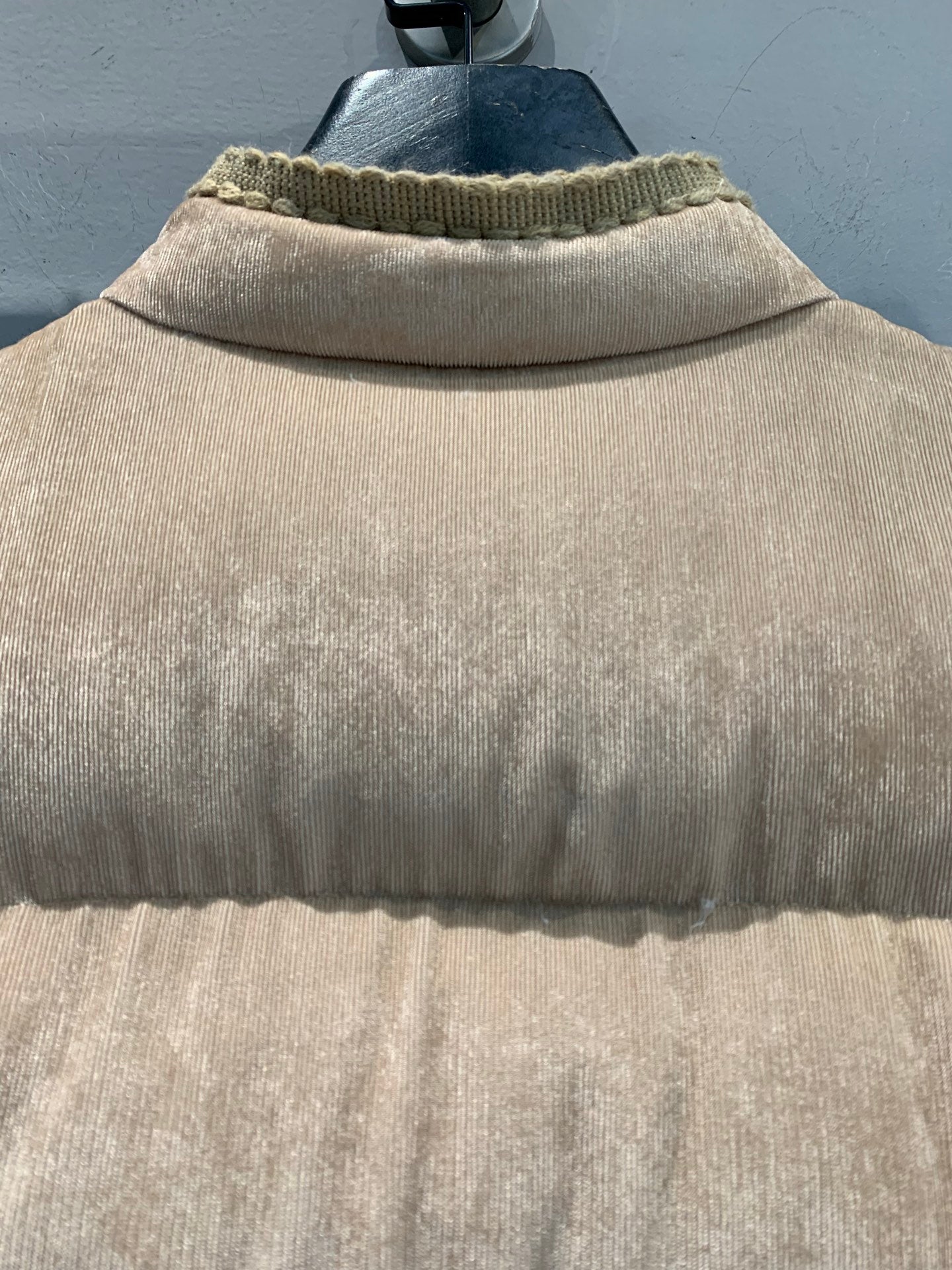 MONCLER 25S SHORT VELVET DOWN JACKET 346