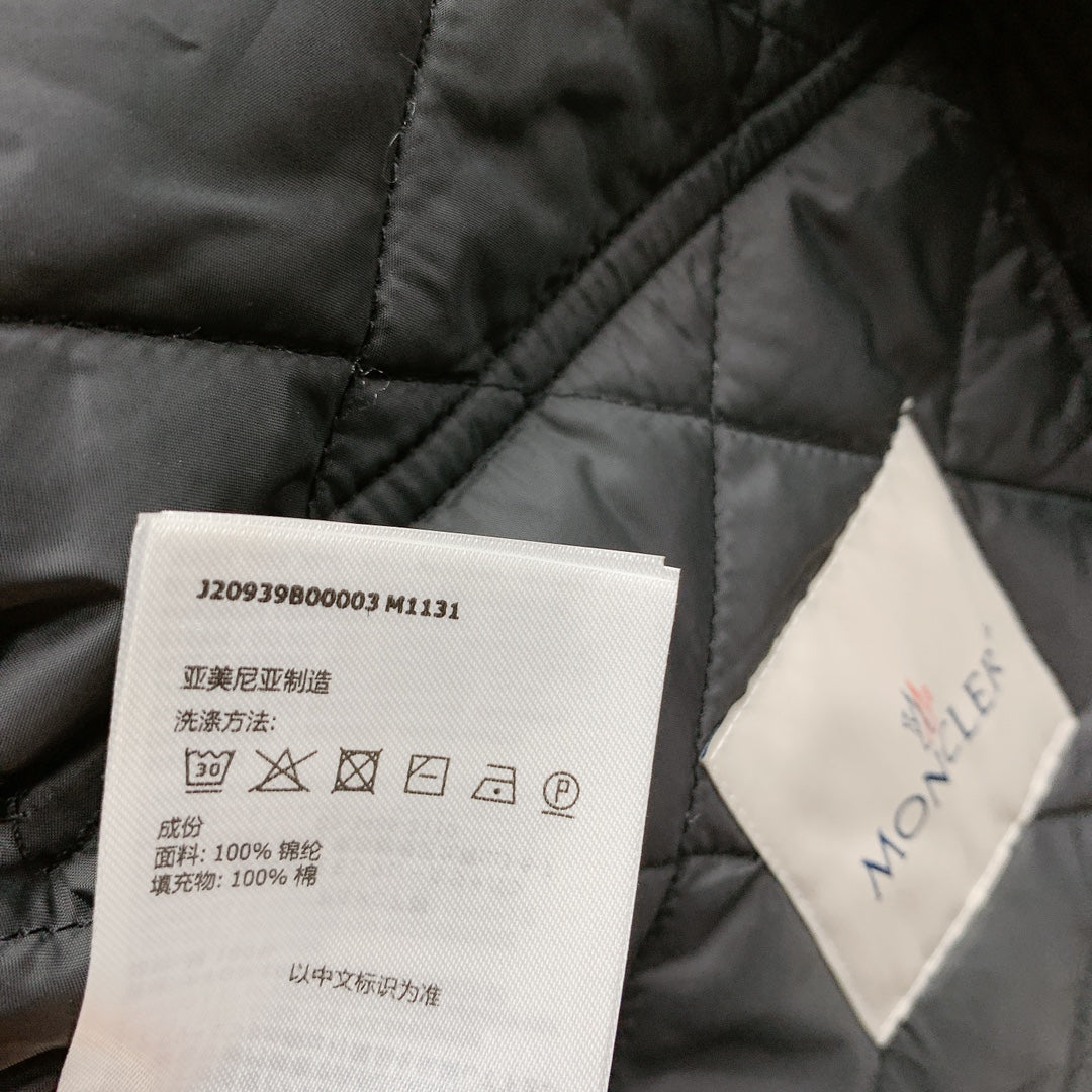 MONCLER 25S JACKET IN BLACK 077